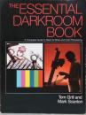 （英文）暗室技術の基本（モノクロ・カラー）【The Essential Darkroom Book】
