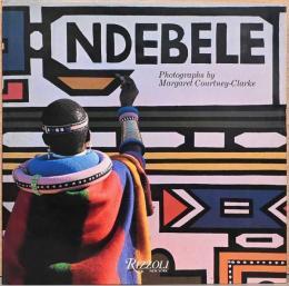 (英文)南アフリカ　ンデベレ族の民族芸術【NDEBELE】