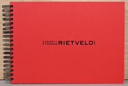 リートフェルト展　職人であり続けたオランダ人デザイナー、リートフェルトのイスと家