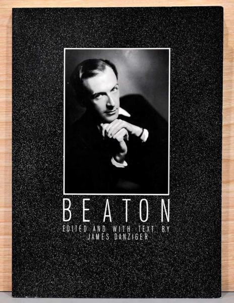 【ラッピング不可】 英文)セシル・ビートンの写真【Beaton Edited And With Text By アート・デザイン・音楽