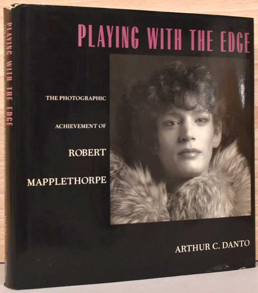 英文)写真家ロバート・メイプルソープの功績【Robert Mapplethorpe