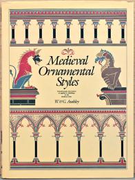 (英文)中世の中世の装飾様式【Medieval Ornamental Styles: Thirty-Six Plates in Colours with General Introduction and Descriptive Letter Press】
