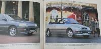(英文)フォードのスポーツカー　前輪駆動のエスコート【A Collector's Guide The Sporting Fords Vol.5 Front - Drive Escorts Erom XR3 to RS Cosworth 4 x 4】