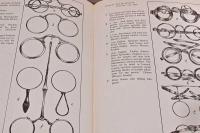 (英文)図説　眼鏡の流行　14世紀から1960年代まで【Fashion in Eyeglasses, From the 14th Century to the Present Day】