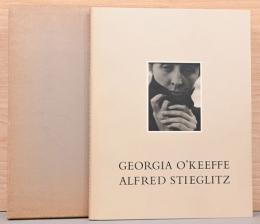 (英文)アルフレッド・スティーグリッツ写真集　ジョージア・オキーフの肖像【Georgia O'Keeffe A Portrait  by Alfred Stieglitz】