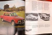 (英独仏伊文）アルファロメオ・カタログレゾネ　2冊箱入り【Alfa Romeo: Catalogue Raisonne 1910-1982  2 Vols.】