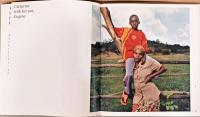 (英文)ジョナサン・トーゴヴンク写真集　ルワンダのジェノサイド【Jonathan Torgovnik: Intended Consequence: Rwandan Children Born of Rape】
