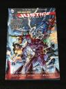 JUSTICE LEAGUE (2011) #2 「THE VILLAIN'S JOURNEY」　【アメコミ】【原書トレードペーパーバック】