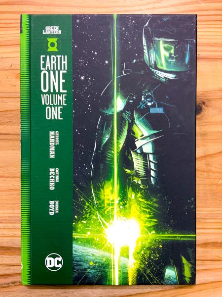 GREEN LANTERN: EARTH ONE Vol.1 【アメコミ】【原書ハードカバー