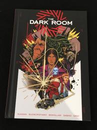 THE DARK ROOM 【アメコミ】【原書ハードカバー】