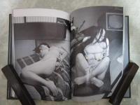 写真　縄と女①
