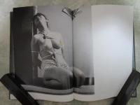 写真　縄と女②