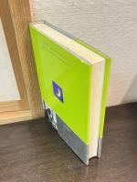 金曜日の本 : エッセイとその他のノンフィクション