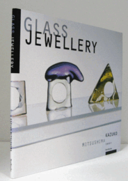 ガラスジュエリー：Glass jewellery/