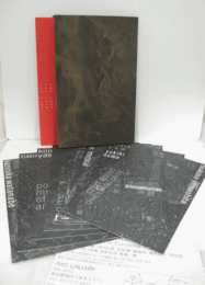 Yale Japan Exhibition 2002： Revealing New Ground展　（11人のリーフレット揃）/