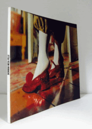 Deborah Mesa-Pelly/デボラ・メサ・ペリー