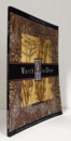Worth to Dior: 20th Century Fashion from the National Gallery of Victoria/