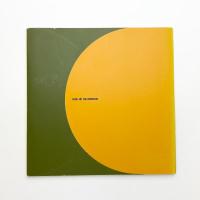 リクリット・ティラバーニャ: すみだ川モード展 Untitled, 2002(demo station no.3)