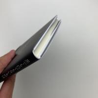 黒でも白でもないものは