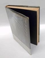 黒鳥の囁き　 夢の王国8　