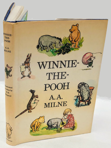 クマのプーさん 洋書 リトルゴールデンブック 拝む