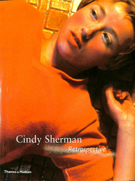 シンディ・シャーマン回顧展（英）　Cindy Sherman: Retrospective