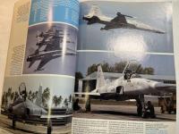 air ACTION 13　　（洋書）