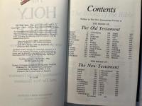 （洋書）new international version of  Holy Bible  containing the old testament and the new testament