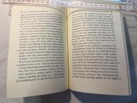 The overeducated American　教育過剰の時代 　＜研究社現代英文テキスト Kenkyusha modern English readers 28＞