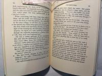 TO PLEASE HIS WIFE and THE SON'S VETO　ハーディ 妻を喜ばすために・息子の拒否  改訂新版　[研究社小英文叢書235]