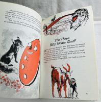 YOUNG YEARS
BEST LOVED STORIES AND POEMS FOR LITTLE CHILDREN