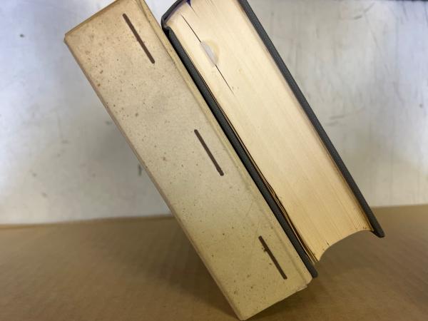 日蓮聖人研究(宮崎英修, 茂田井教亨 編) / 中央書房 / 古本