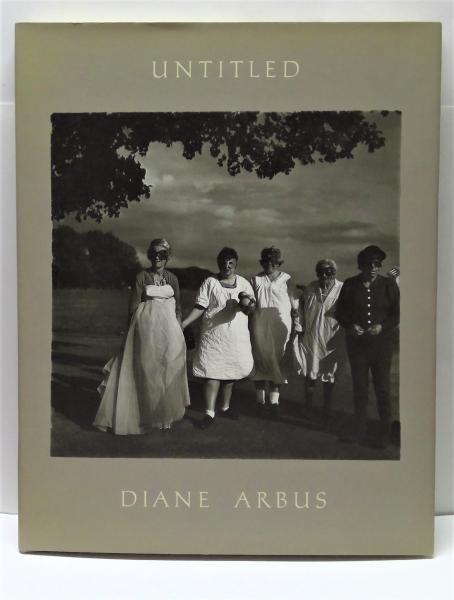 Diane Arbus : Untitled(Diane Arbus ダイアン・アーバス) / 古本