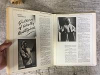 A Stitch in Time : Knitting and Crochet Patterns of The 20s 30s 40s