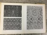William Morris : Wallpaper and Chintzes