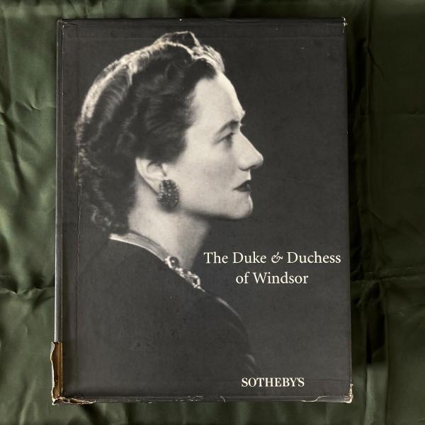 The Duke & Duchess of Windsor / 古本、中古本、古書籍の通販は「日本 