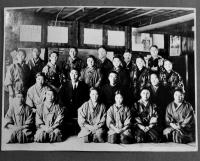 女学生他集合写真帖　詳細不詳(秋田縣方面？)　A4判生写真貼込20p　戦前