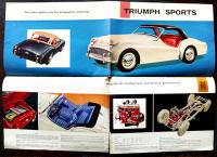 (英)Triumph T.R.3 Sports(トライアンフTR3)カタログ　拡げたサイズ55.5×40.5㎝ 折目セロテープ補修 1950年代