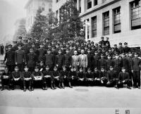 早稲田大学専門部商科卒業記念アルバム　37×26㎝　非売　皇紀2603年/昭和18年