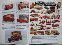 「ANTIQUE TOY WORLD」10冊　カラー含む写真版&広告多　Chicago 1994〜2001年
