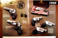 Smith & Wesson 実銃カタログ　26.5×20㎝ 全カラー32p　1998年