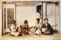 絵葉書　美人婦人着物姿　手彩色写真版3枚　明治印行