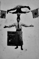 中華民國身体運動大曲芸王長有一行絵葉書　モノクロ写真版3枚袋付　戦前