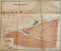 満洲鑛山調査報告書　A4判94p+多色附図10葉入　外装経年汚れ痛み　発行所不記載　戦前