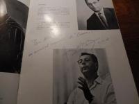 ■出演者24名のサイン入　国立パリ・オペラ座歌劇団来日公演パンフ「歌劇カルメン（1961年）（昭和36年）9月に東京宝塚劇場」
ガブリエル・デュシュルジュ直筆サイン入、ロベルト・ベンジ直筆サイン入、ジャン・ラフォルジュ直筆サイン入、ロベール・ジル直筆サイン入、ロベルト・ベンジ直筆サイン入、モーリス・ブリュネ直筆サイン入、フィオレラ・マリア二直筆サイン入、セルジュ・アプリュッツェーゼ直筆サイン入、ロベルト・ベンジ直筆サイン入、ジャーヌ・ロード直筆サイン入、グラース・バンブリー直筆サイン入、コンスエラ・イバネース直筆サイン入、ロベルト・ベンジ直筆サイン入、ジョルジェット・スパネリス直筆サイン入、ジャーヌ・ベルビエ直筆サイン入、アニー・タラール直筆サイン入、エリザベート・ブラッスール直筆サイン入、ロベルト・ベンジ直筆サイン入、ギュスター・ボチオ直筆サイン入、ウイリアム・マッカルパイン直筆サイン入、ガブリエル・バキエ直筆サイン入、ロベール・マッサール直筆サイン入、ジャンクリストフ・ブノワ直筆サイン入、ミシェル・アメル直筆サイン入、ジャック・マルス直筆サイン入、レモン・ステフネル直筆サイン入、レレ・トリアナ直筆サイン入