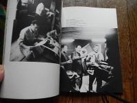 ある日　道岸勝一写真集
 道岸勝一
    出版社 新宿書房
    刊行年 1985

初版　カバー
朝鮮人/国本亀男/辰男/韓国ソウル/パゴタ公園/朝鮮民族独立/江東区深川塩崎町/在日