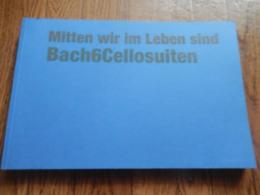 Photo book: Mitten wir im Leben sind/Bach6cellosuiten
This photo book accompanies the creation of Mitten wir im Leben sind/Bach6cellosuiten. It includes an interview with artists Anne Teresa De Keersmaeker and Jean-Guihen Queyras, texts by Jan Vandenhouwe, Wannes Gyselinck and Floor Keersmaekers and a large selection of pictures by photographer Anne Van Aerschot. In English.

Authors Wannes Gyselinck, Floor Keersmaekers, Jan Vandenhouwe

Photography Anne Van Aerschot

Locations
De Munt / La Monnaie (Brussels),
September 2017 Concertgebouw (Bruges), October 2017

Copyediting Anton Jäger

Proofreading Lindsey Westbrook

Coordination Hans Galle

Dramaturgical assistance Floor Keersmaekers

Graphic design Casier/Fieuws

Printed by Graphius, Ghent
152 pages