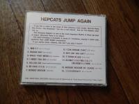 【CD】吾妻光良&The Swinging Boppers / HEPCATS JUMP AGAIN
ワン・アンド・オンリーのジャンプ・ブルース・バンド、吾妻光良&スウィンギン・バッパーズは今でも健在です。
「おいこらお嬢さん」はチャレンジだった。日本語で歌うことに抵抗感があった吾妻光良が見事に吹っ切れた感のある本CDには、何曲ものユニークな日本語バージョンを聴くことができる。それにしてもおかしい!おもしれぇ!スゲェ!グレート!ただただ彼等のオリジナルティは天下一品だ。

1. 極楽パパ
2. SUGAR RAY
3. WALK THAT MESS
4. I NEED YOU SO
5. GO.GO,GO
6. 昔つきあってた女
7. BONGO GOOGIE
8. I CAN DREAM,CAN'T I
9. WHY DID YOU SAY?
10. T-TOWN BLUES
11. あの娘のうちは千葉よりむこう
12. BOOGIE WOOGIE ST.CLAUS
13. ゴミの日来るまで
盤質は良好です。

