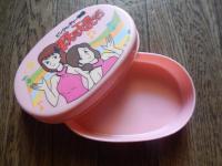 
ピンク・レディー物語　栄光の天使たち　お弁当箱　16cm-10.5cm-2.5cm経年の使用感あります。