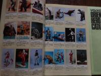VOLKS ORIENT HERO CATALOG '92　全120頁

VOLKSのORIENT HERO CATALOG '92は、1992年に発行されたフィギュアのカタログ。多彩なキャラクターやモデルが掲載、コレクターにとって貴重な資料となっています。
様々なフィギュアの写真が掲載されており、特に1/100スケールシリーズが特徴的です。各フィギュアの詳細情報も記載されており、購入を検討する際に役立ちます。
